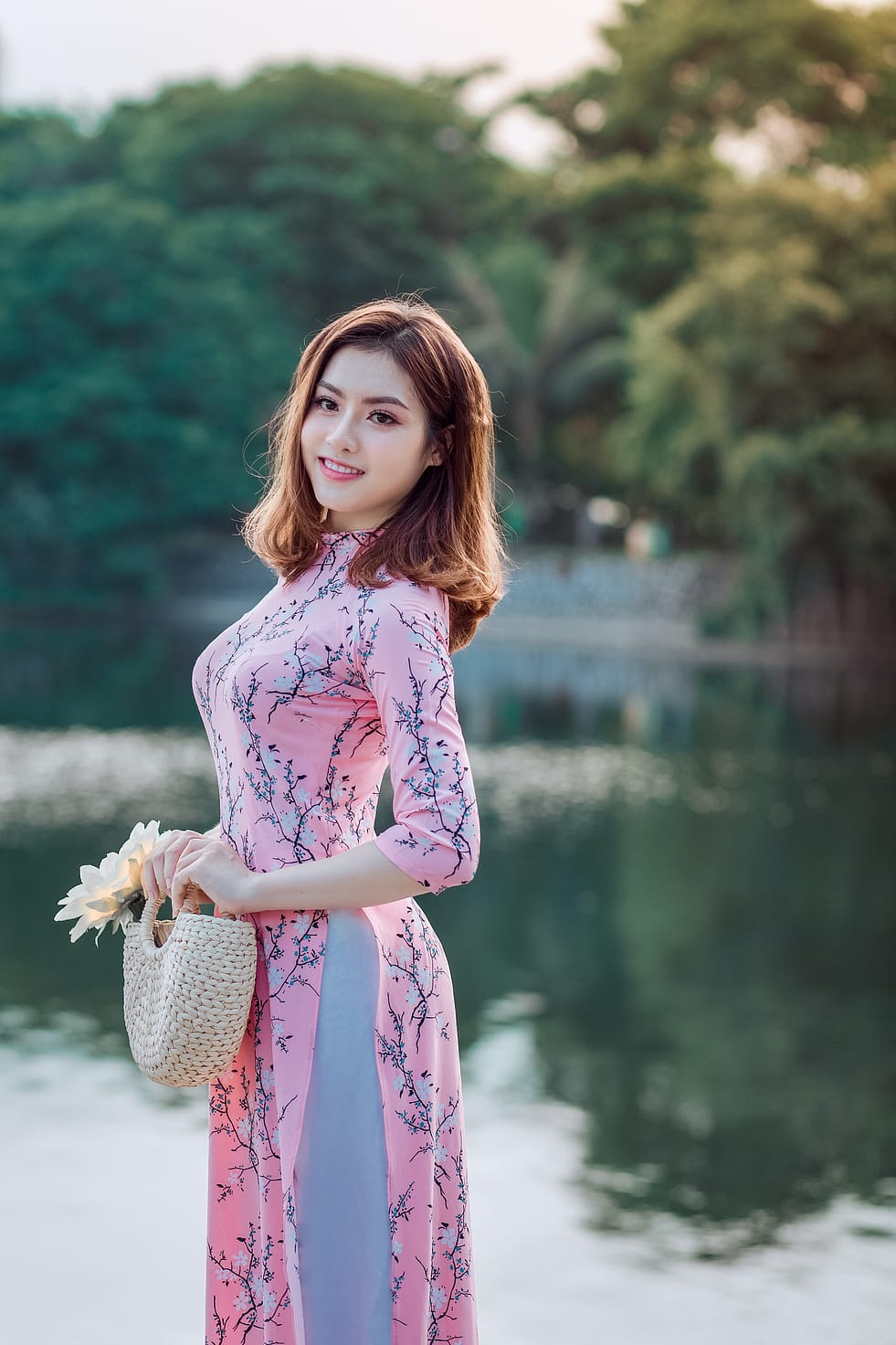 chinese girl in pink dress